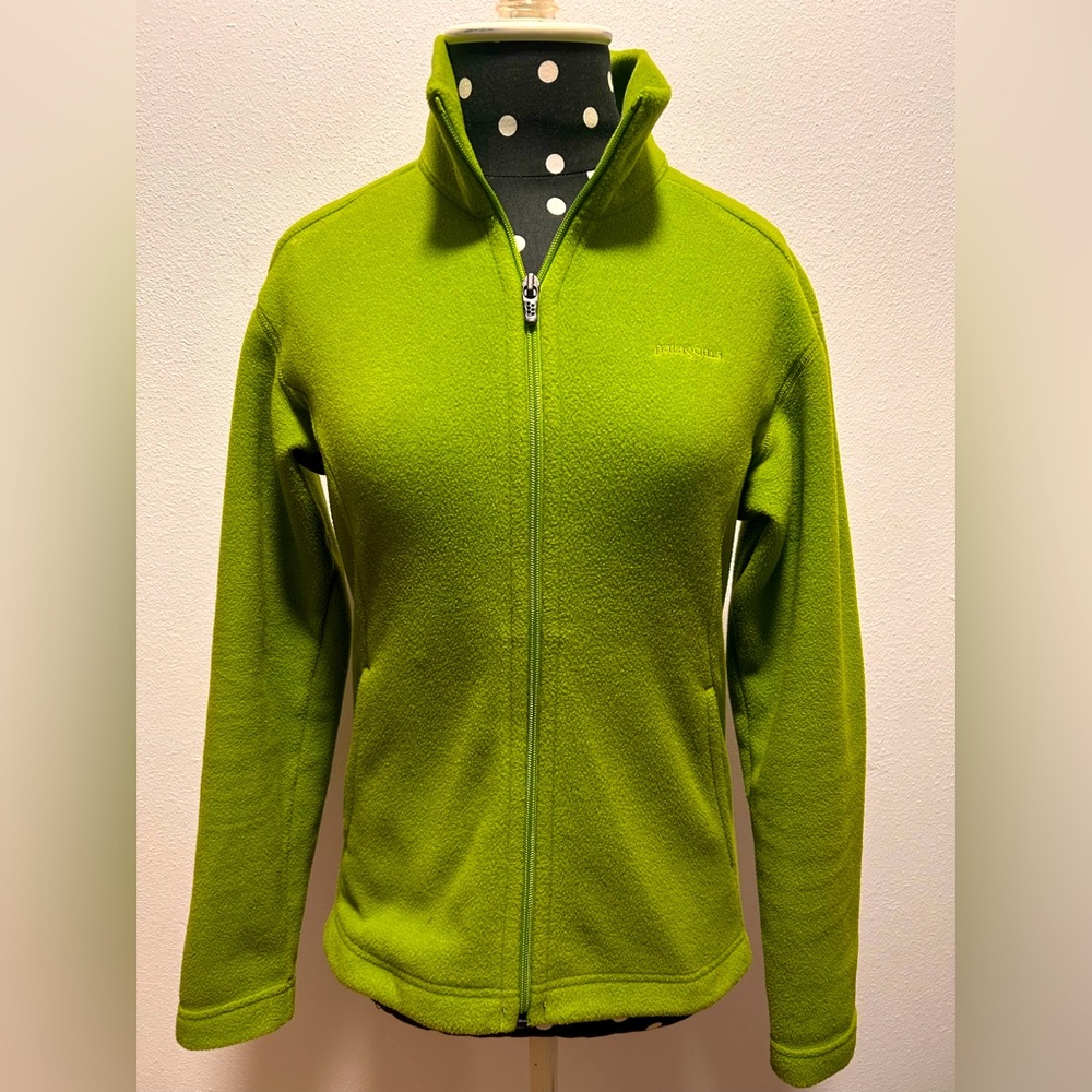 Patagonia Women’s Synchilla lightweight full zip jacket size XS